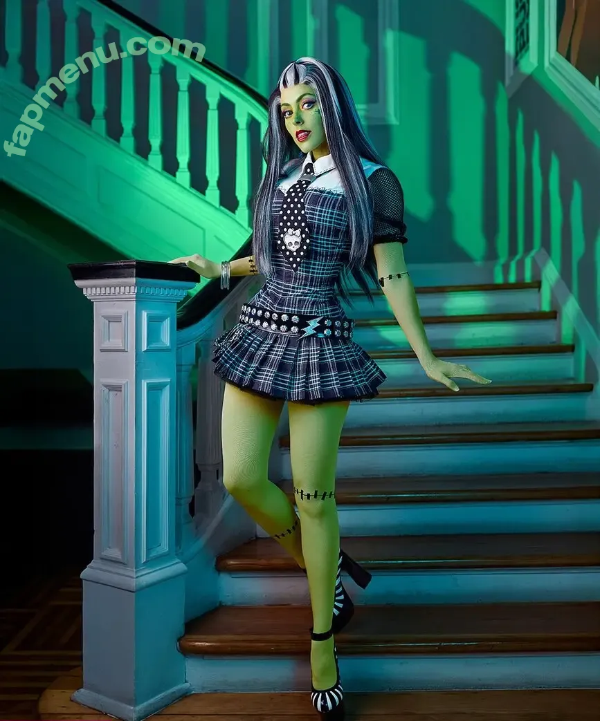 Nadyasonika nude photo #0151 (Nadyasonika)