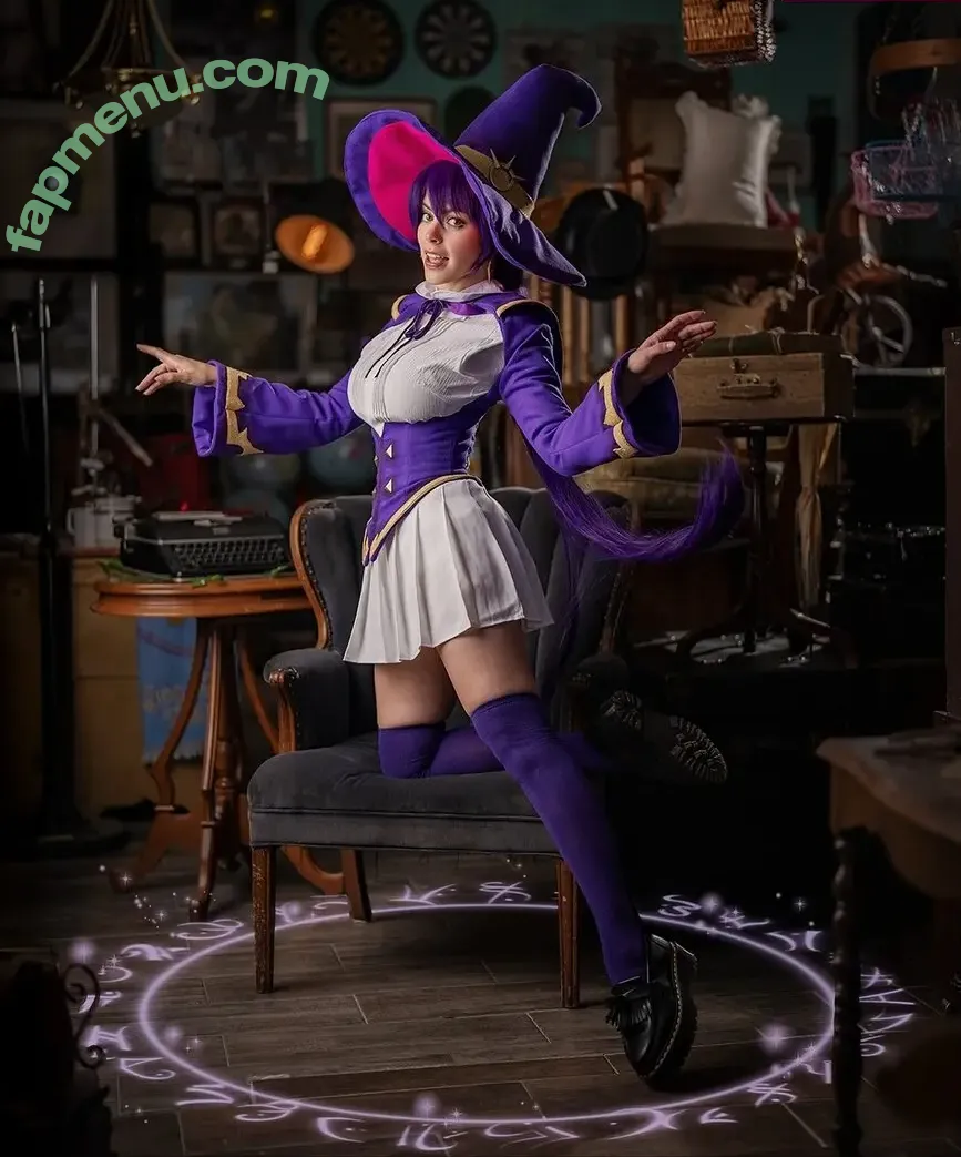 Nadyasonika nude photo #0158 (Nadyasonika)