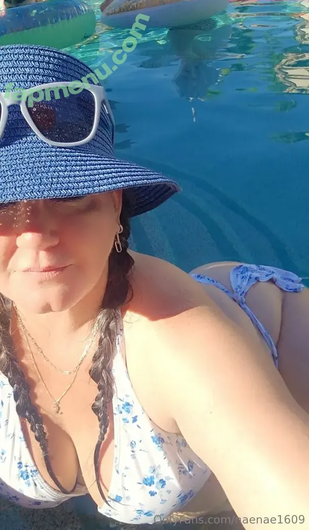 naenae1609 nude photo #0089 (naenae1609)