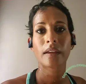 Naga Munchetty / tvnaga nude photo #0022