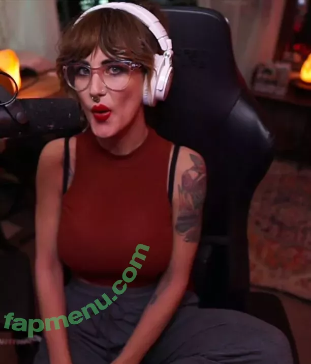 Nagisake nude photo #0130 (nagi_x_luna / nagisakee)