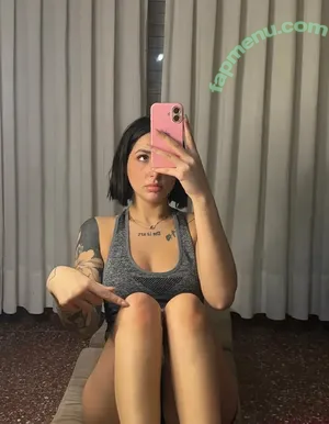 Nahiaraxo nude photo #0090