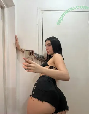 Nahiaraxo nude photo #0111