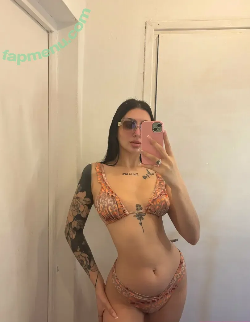 Nahiaraxo nude photo #0076 (Nahiaraxo)