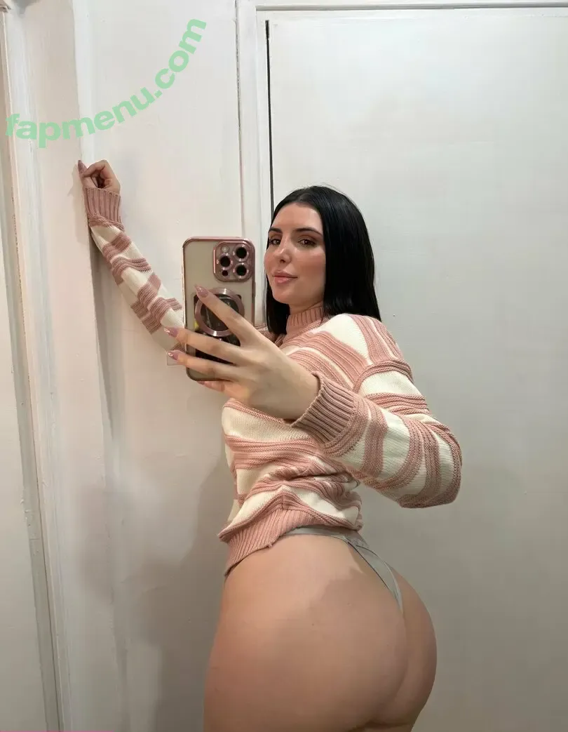 Nahiaraxo nude photo #0116 (Nahiaraxo)