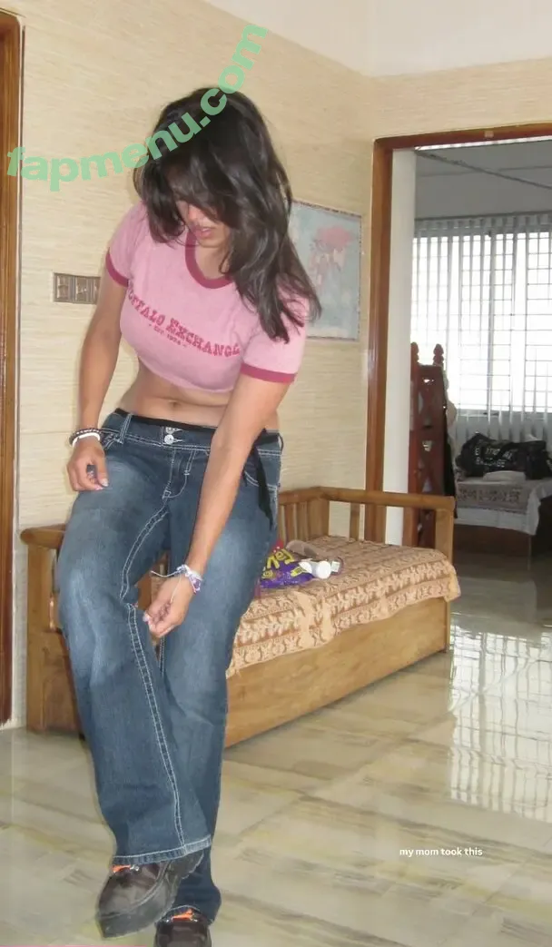 Nahrin Khan nude photo #0007 (nahrinpearl / pearl)
