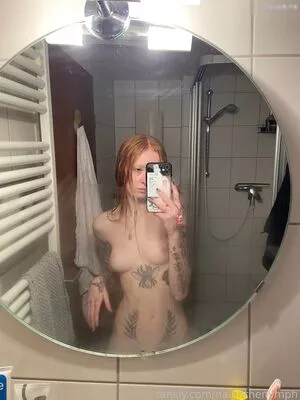 Naiadthenymph / gingernymph666 / naiadthenympho nude photo #0185