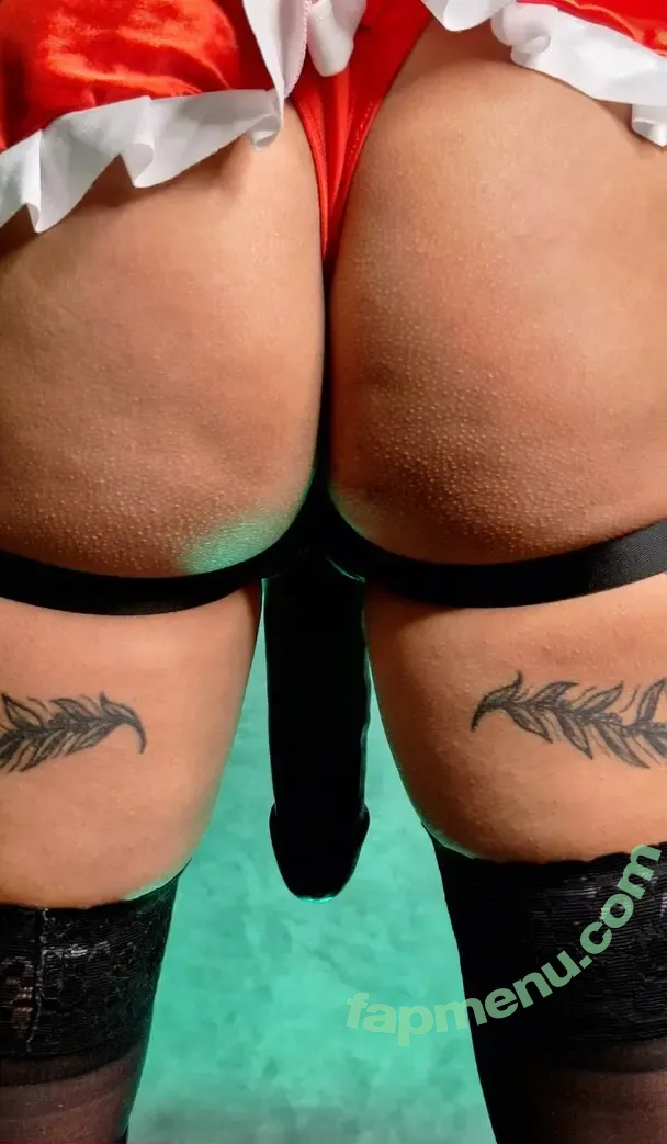 naiakinkygoddess nude photo #0002 (nihilitygoddess)