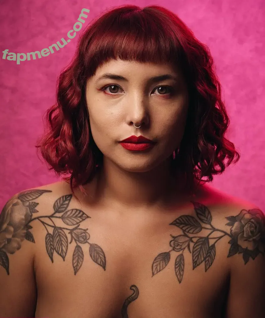 naiakinkygoddess nude photo #0007 (nihilitygoddess)