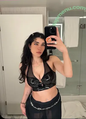 Naila Iqbal / NylaWHO / NylaWHO1 / alienalianz nude photo #0006