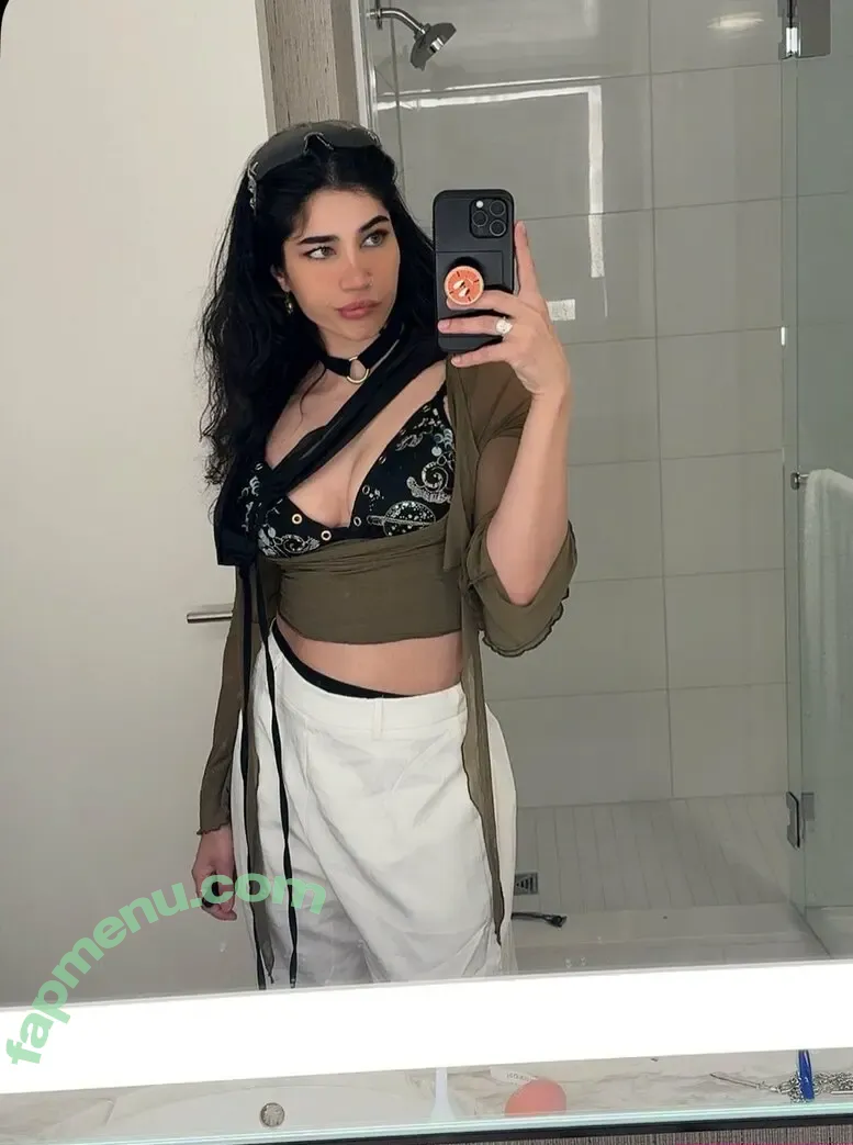 Naila Iqbal nude photo #0008 (NylaWHO / NylaWHO1 / alienalianz)