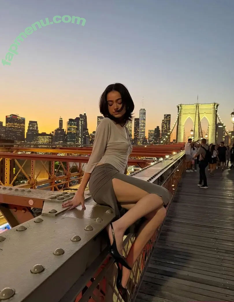 Nailea Devora nude photo #0082 (naileadevora)