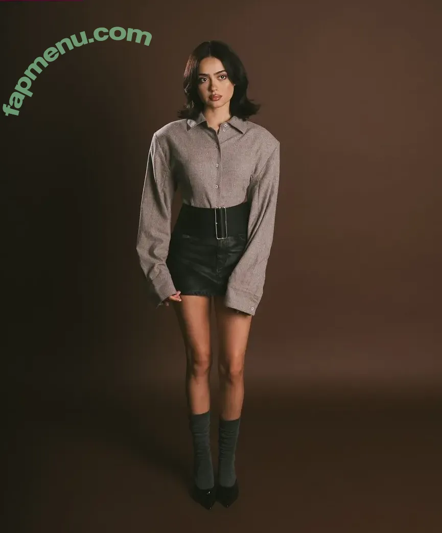 Nailea Devora nude photo #0093 (naileadevora)