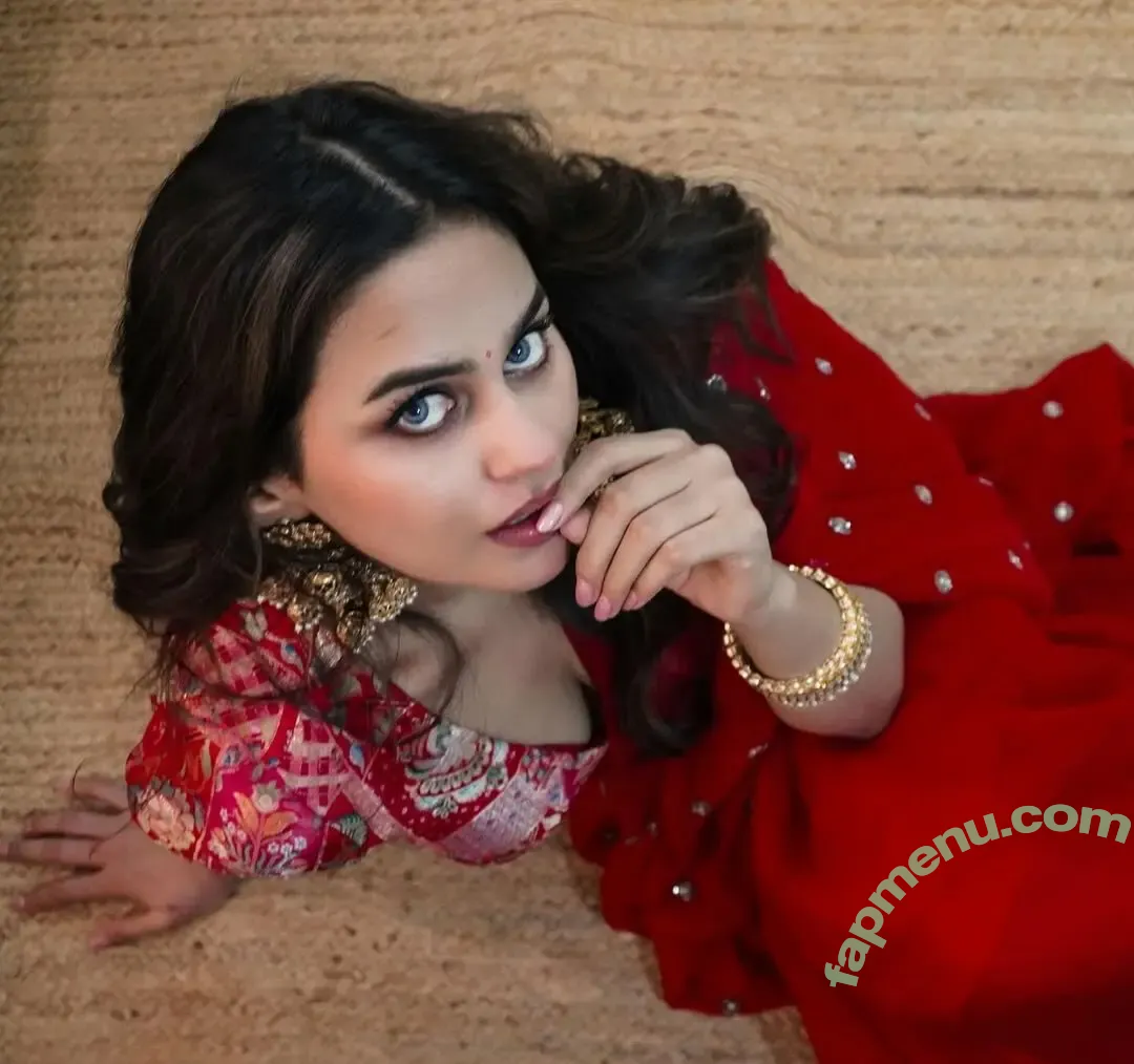 Nainsi Singh nude photo #0016 (Nashreels)