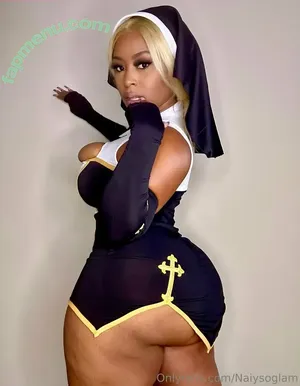 naiysoglamfree / realnaiysoglam nude photo #0063