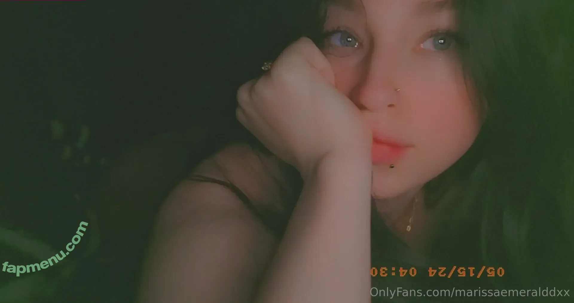 nakanoakao nude photo #0005 (nakanoakao)
