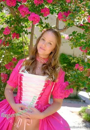 NakedBakers / about-the-show / thenakedbakers nude photo #0144