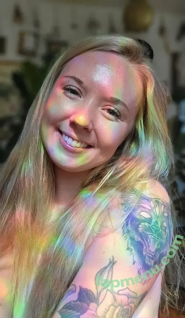 nakedplantlady nude photo #0086 (the.nakedplantlady)