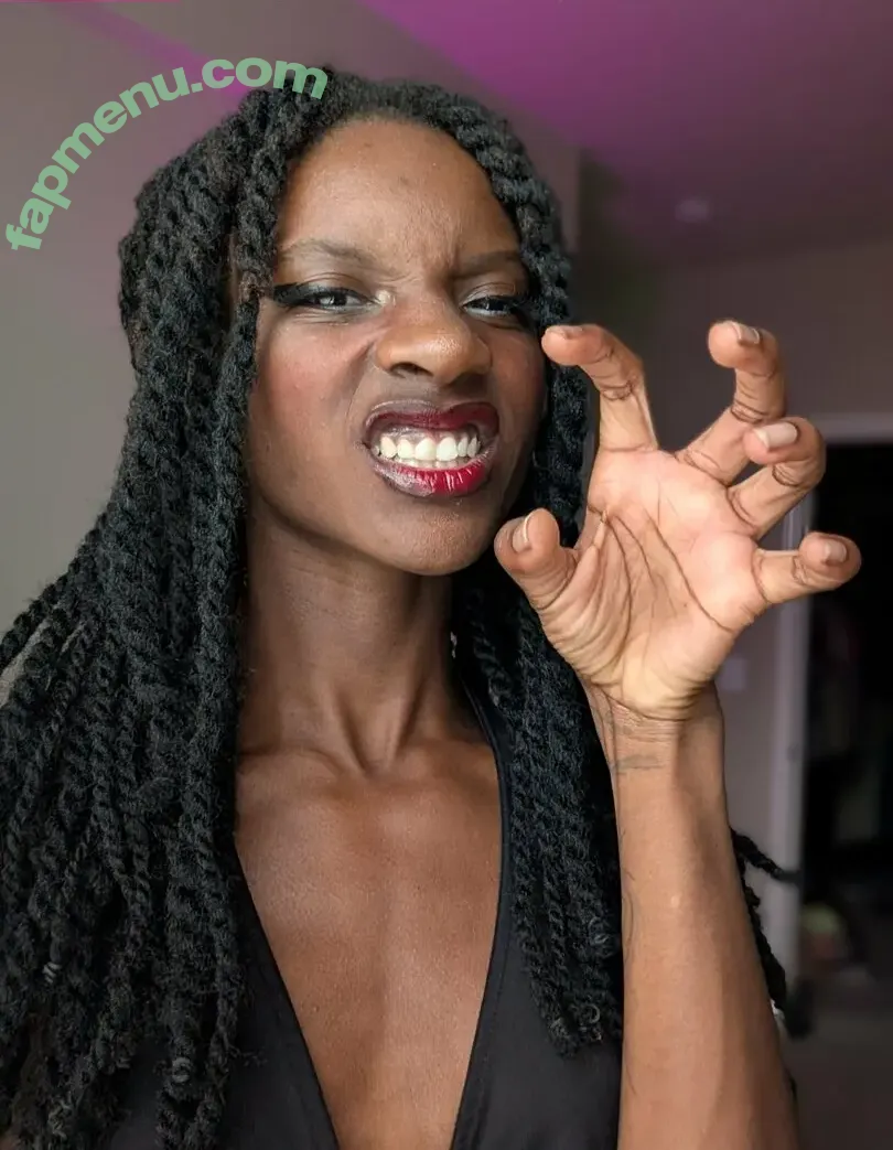 nakitapowers nude photo #0040 (iamnakita)