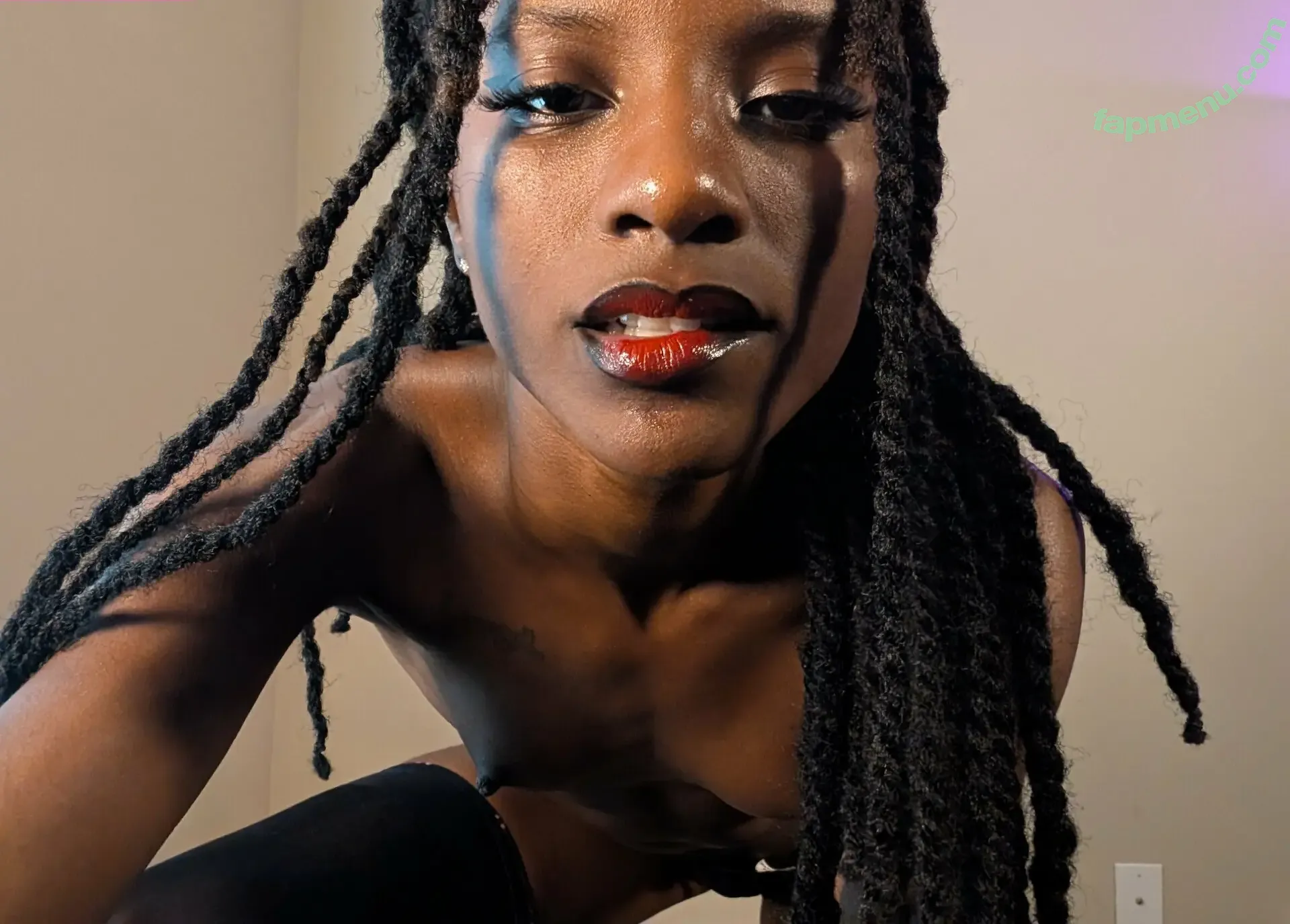 nakitapowers nude photo #0054 (iamnakita)