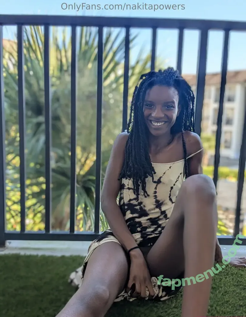 nakitapowers nude photo #0056 (iamnakita)
