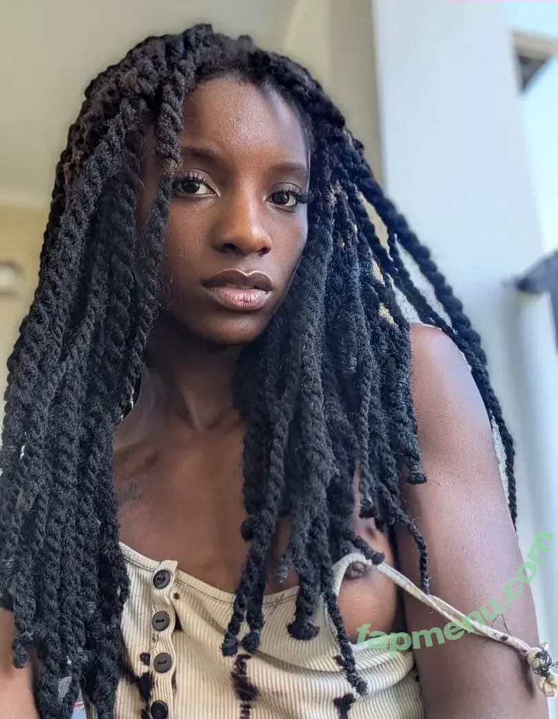 nakitapowers nude photo #0058 (iamnakita)