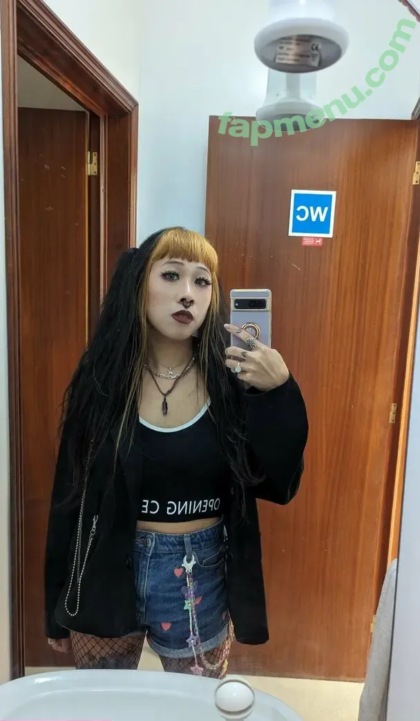 nakito.free nude photo #0029 (nakito.ff)