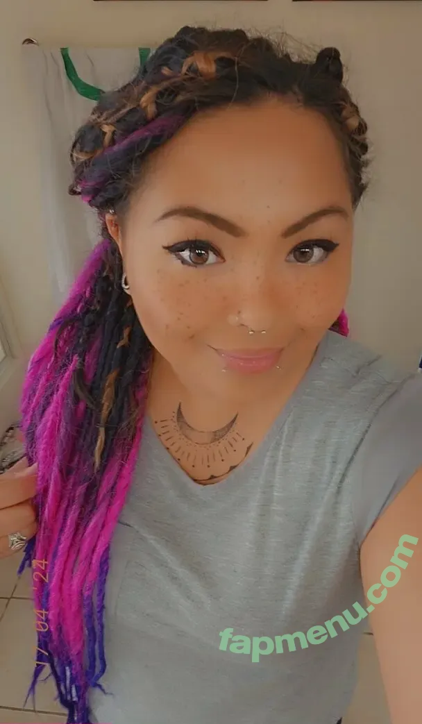 nalinasworld nude photo #0001 (thisisnalasworld)