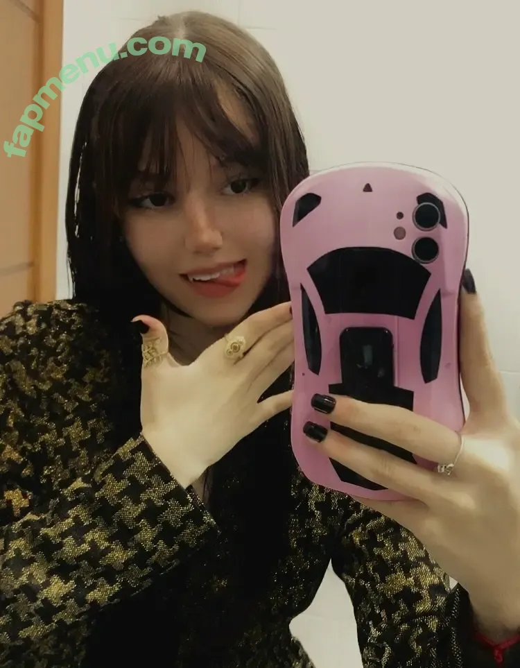 nameluaa nude photo #0026 (mhh2lu4 / pshlua)