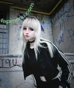 nami-ayashi / NamiAyashi nude photo #0105