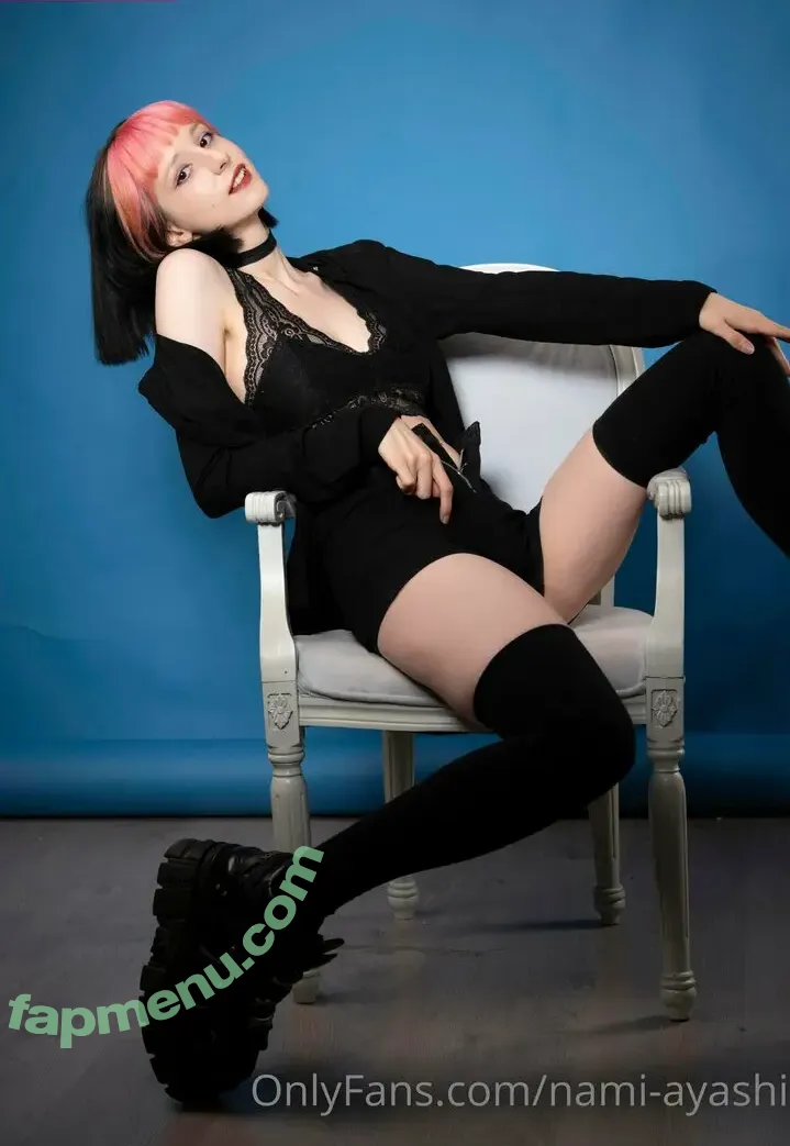 nami-ayashi nude photo #0103 (NamiAyashi)