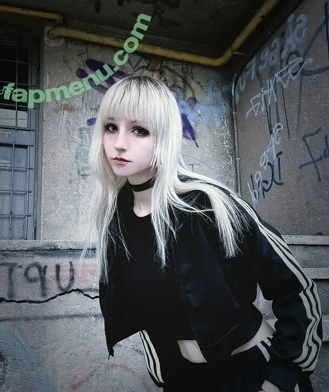 nami-ayashi nude photo #0105 (NamiAyashi)