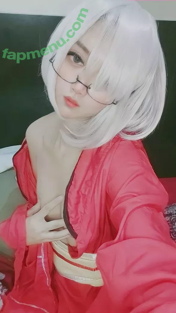 NaMi nude photo #0046 (NamiMFC / Nami_ / namicommunicate)