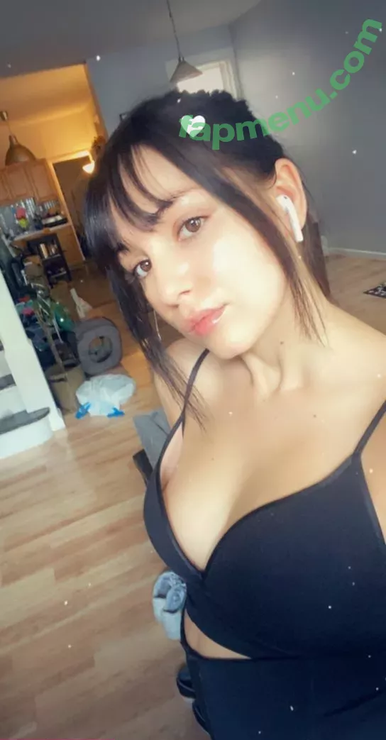 namimamilune nude photo #0044 (mamiii111 / nami.lune)