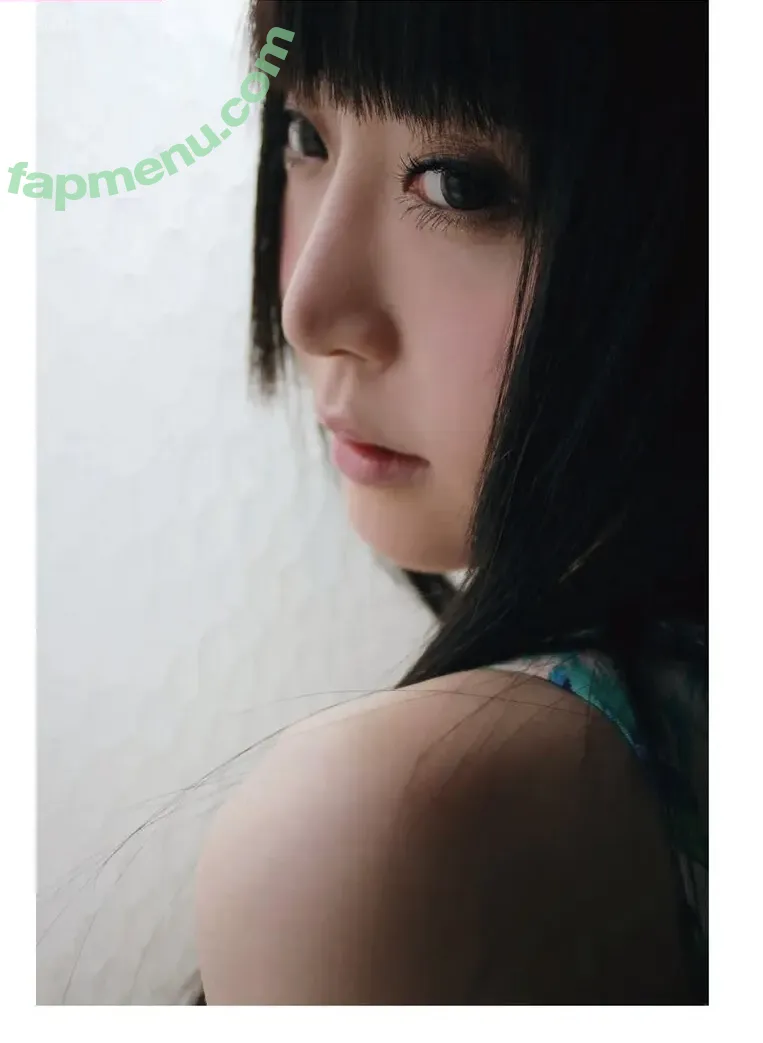 Nana7nano.nano nude photo #0004 (nana7nano.nananano / 七菜乃)