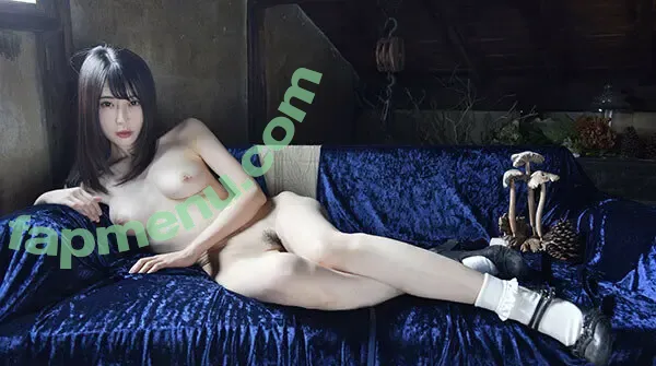 Nana7nano.nano nude photo #0012 (nana7nano.nananano / 七菜乃)