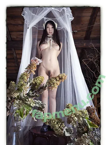 Nana7nano.nano nude photo #0017 (nana7nano.nananano / 七菜乃)