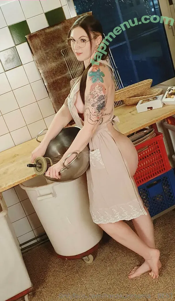 nanakuronoma nude photo #0027 (nana.kuronoma)