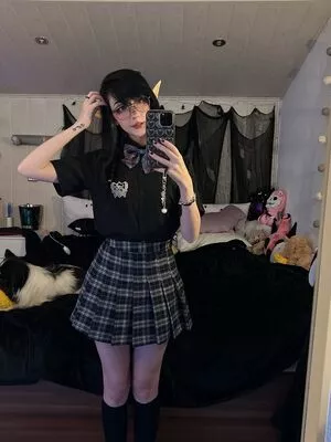 Nananightray / nsaneee nude photo #0125