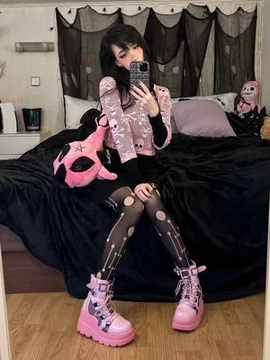 Nananightray / nsaneee nude photo #0130