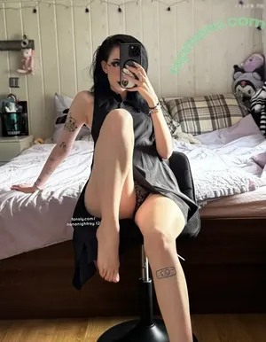Nananightray / nsaneee nude photo #0817
