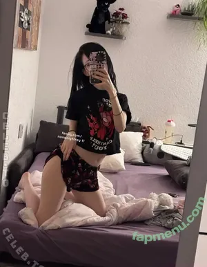 Nananightray / nsaneee nude photo #0949