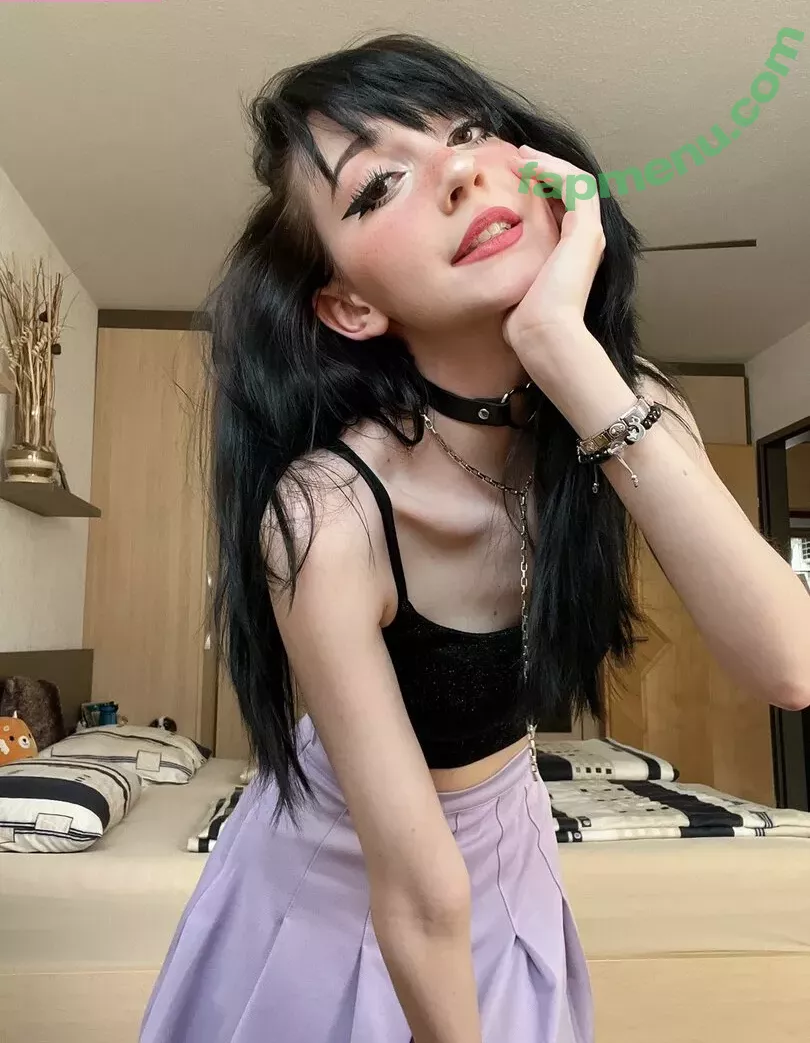 Nananightray nude photo #0007 (nsaneee)