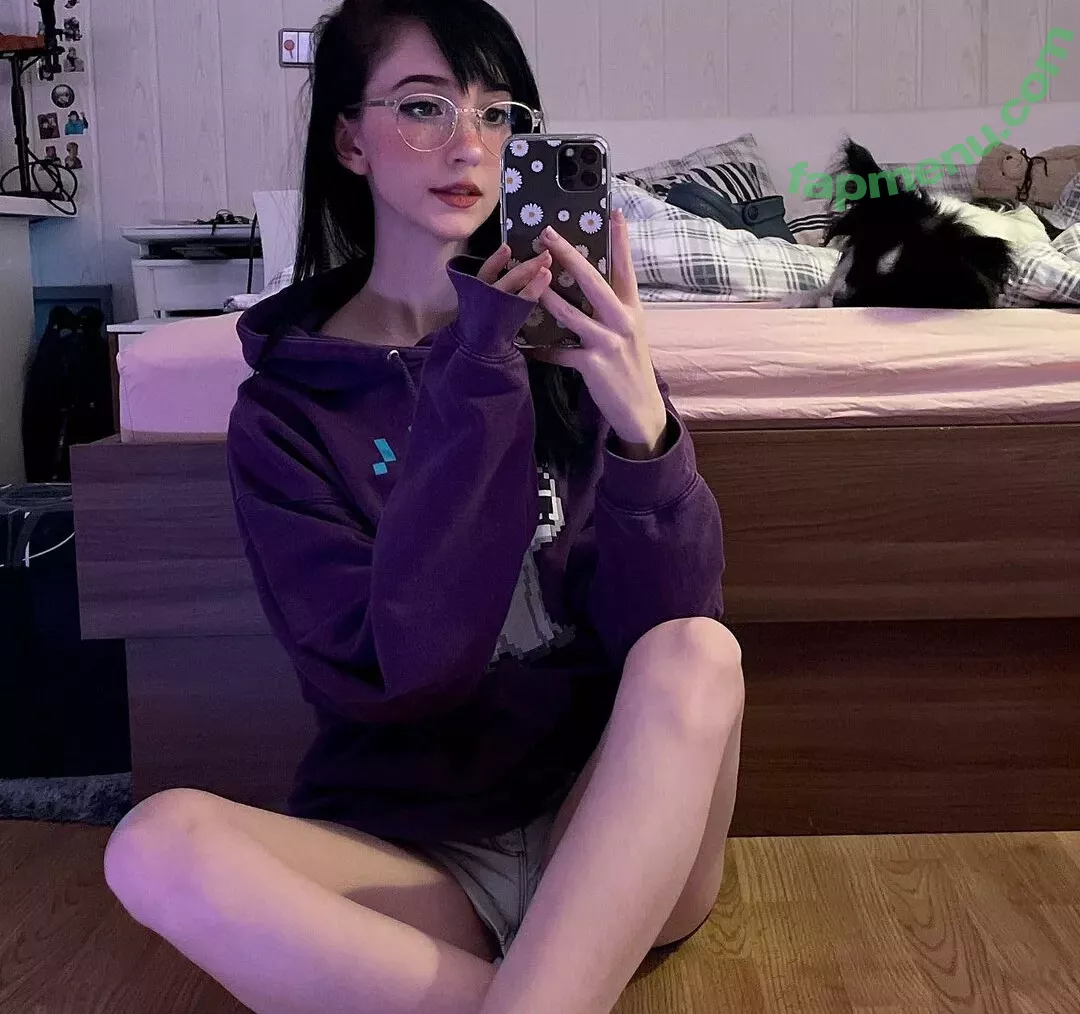 Nananightray nude photo #0057 (nsaneee)