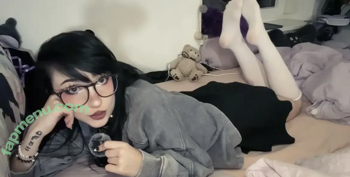 Nananightray nude photo #0865 (nsaneee)