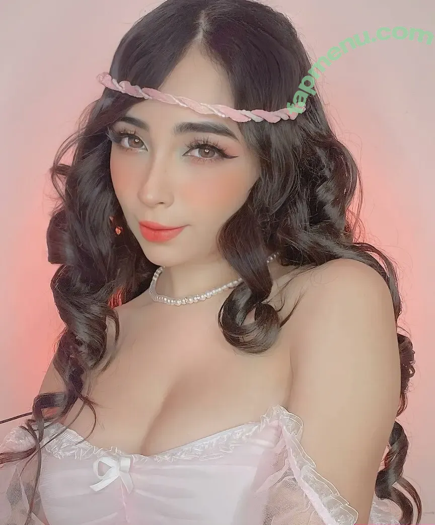 Nanatyx nude photo #0025 (Nanatyx)