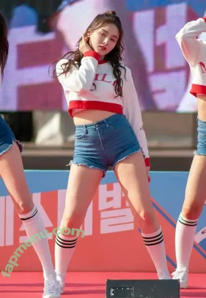 Nancy Momoland / nancyjewel_mcdonie_ nude photo #0026