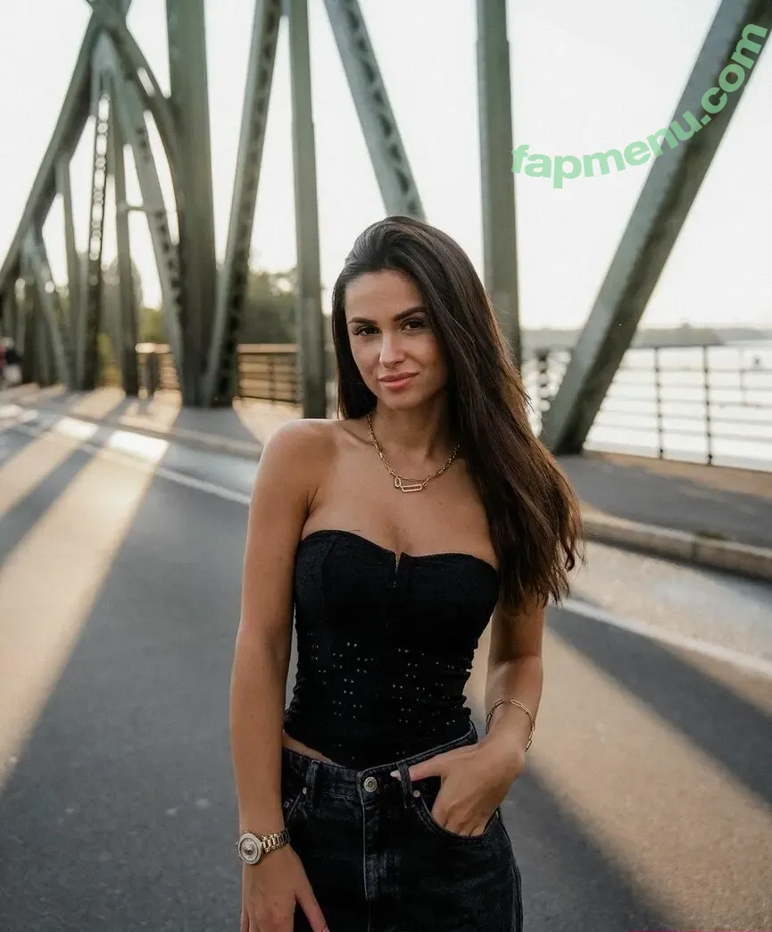 nancygrtz nude photo #0022 (Nancy Gratz)