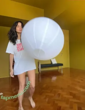 Nanda Costa / nandacosta nude photo #0044