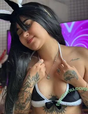  nude photo #0004